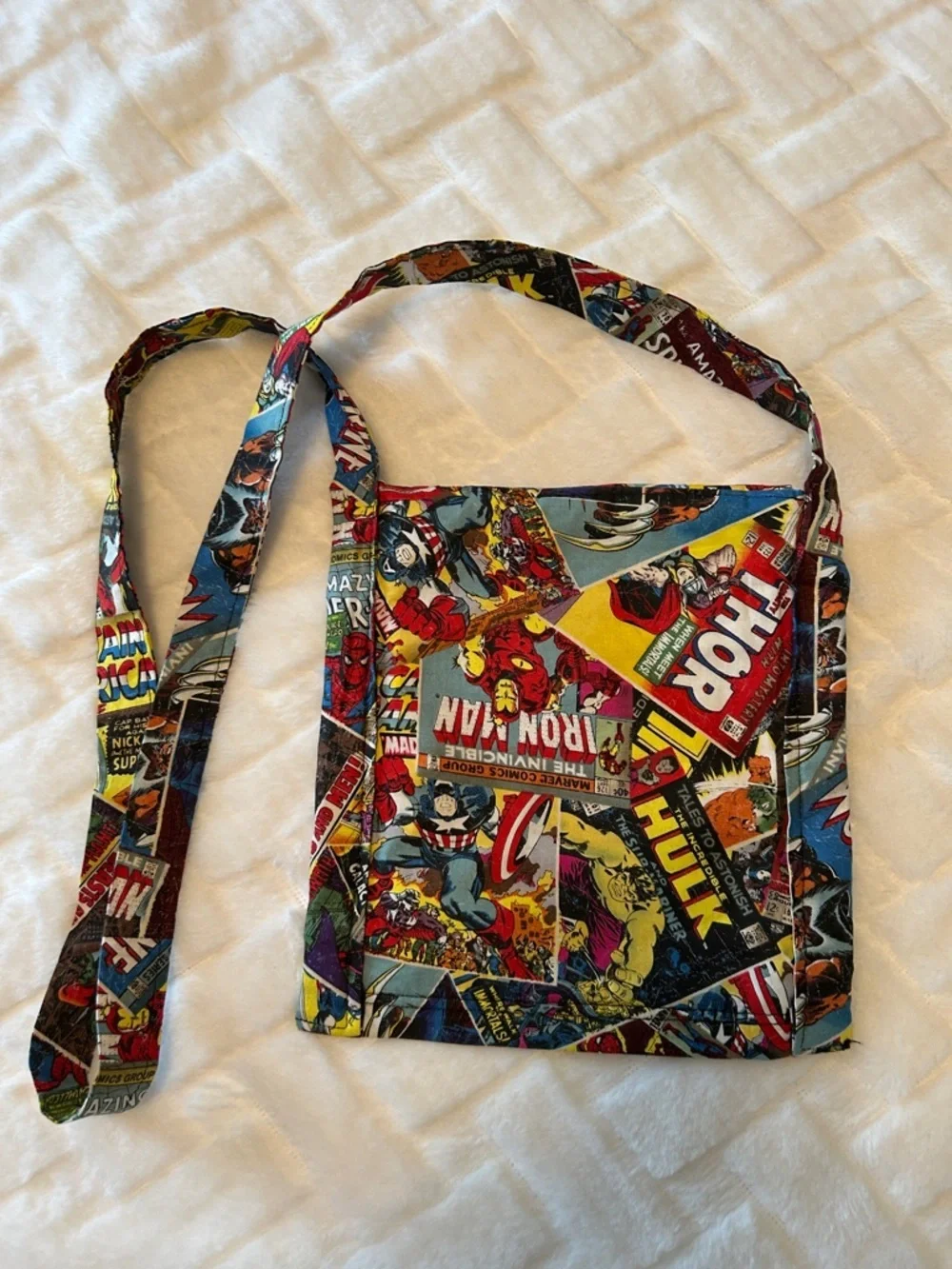 Marvel Comic Collage Fabric Crossbody Bag in Red, Yellow, Blue